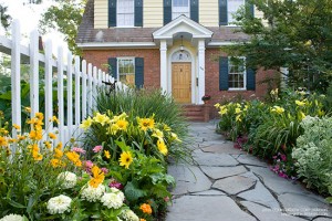 Boost Your Curb Appeal: Best Exterior Color Schemes - bhgrelife.com