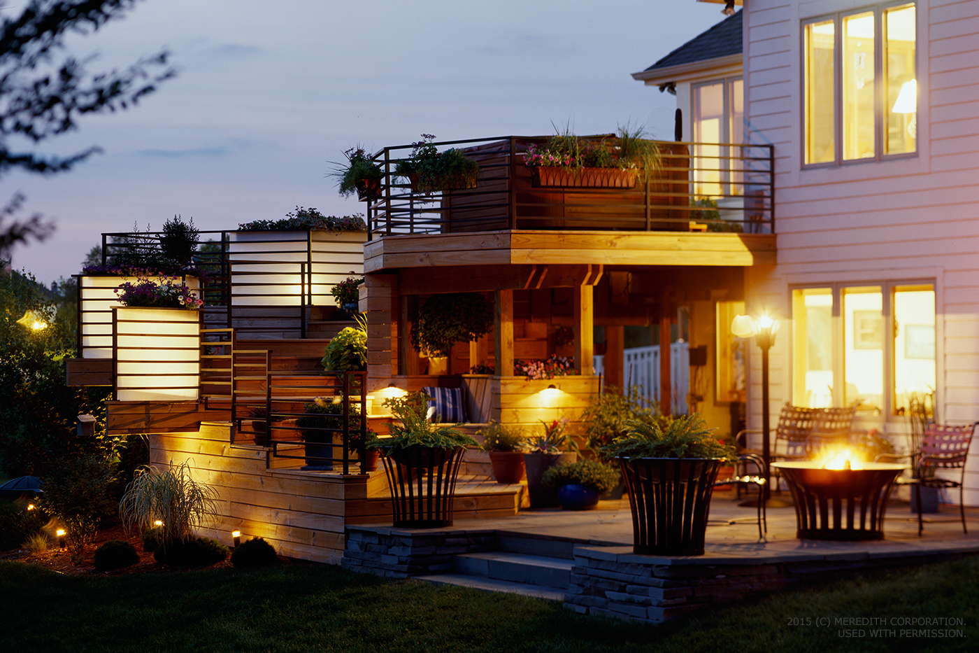 Outdoor Staging: Tips to Light Up Your Home’s Yard - bhgrelife.com
